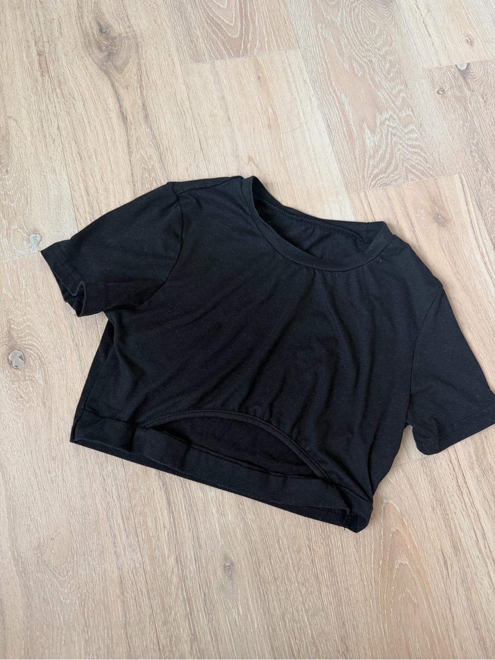 Black Crop top size xs